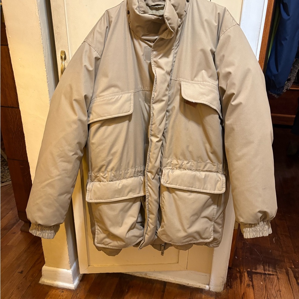 Cabela's Men's Premier Northern Goose Down Parka Jacket